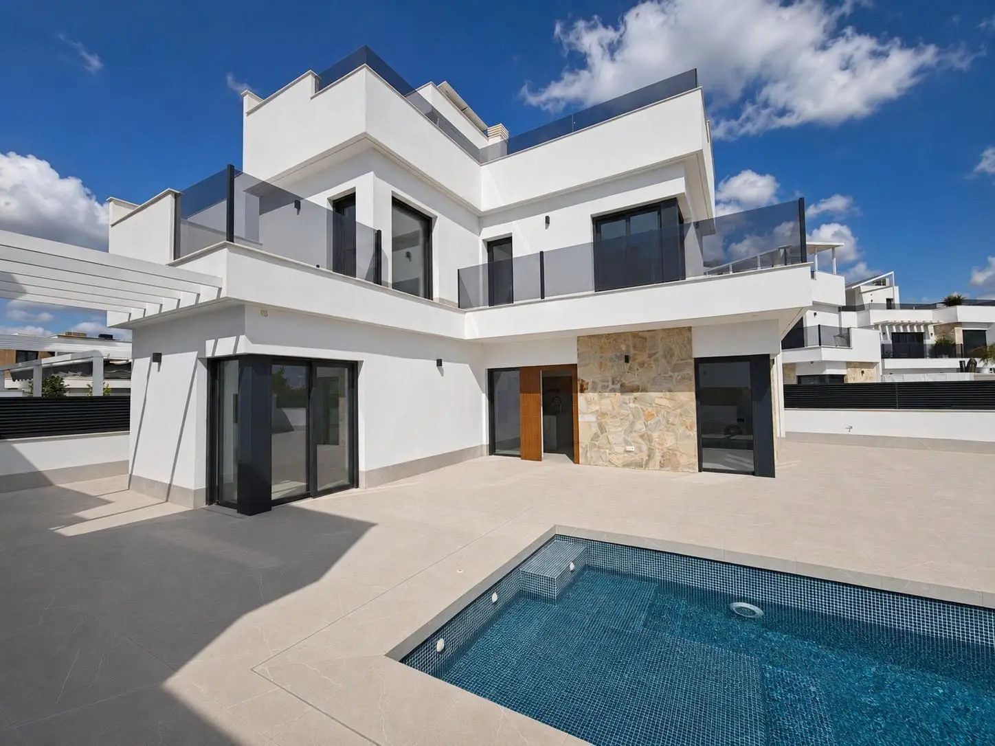Villa 225 M² In Los Alcázares, Spain – Mediter Real Estate