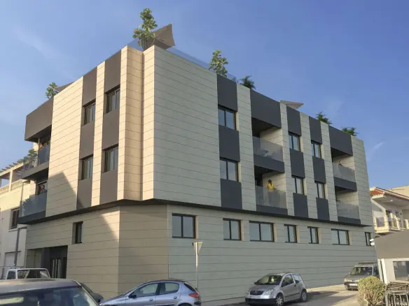 Apartment Of 85 M² With No Features In Catral, Spain