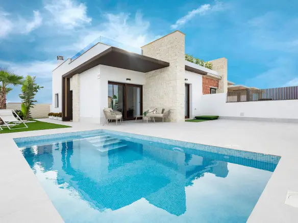 Villa Of 73 M² In Orihuela, Spain