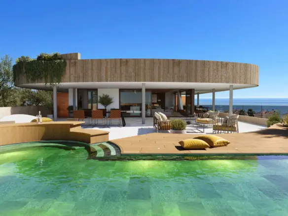 Apartment Of 114 M² In Fuengirola, Spain