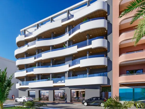 Apartment Of 101 M² In Torrevieja, Spain