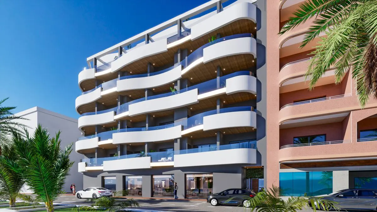 Apartment Of 85 M² In Torrevieja, Spain