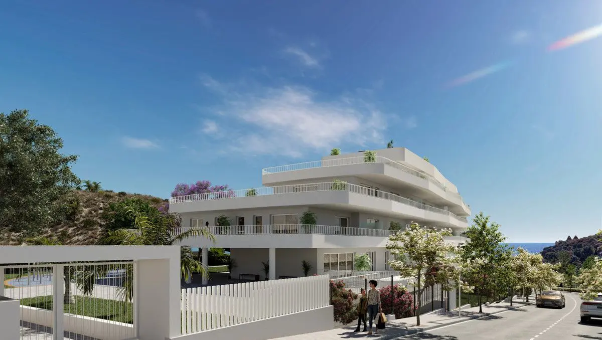 Apartment Of 160 M² With Sea View In Fuengirola, Spain