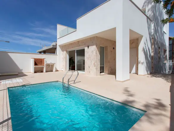 Villa Of 228 M² With Mediterranean Style In Hondon De Las Nieves