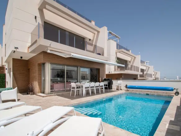 Villa 190 M² In Orihuela Costa, Spain – Mediter Real Estate