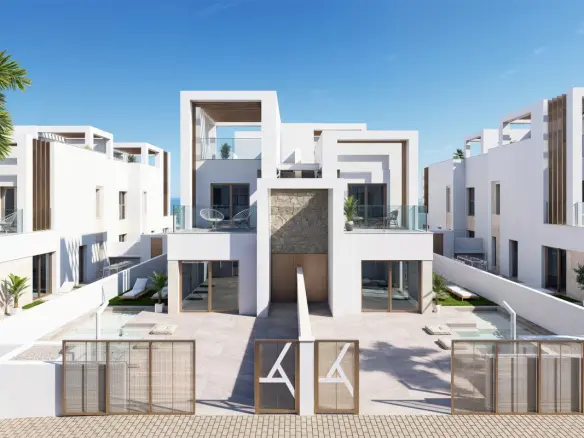 House Of 99 M² In Los Alcázares, Spain