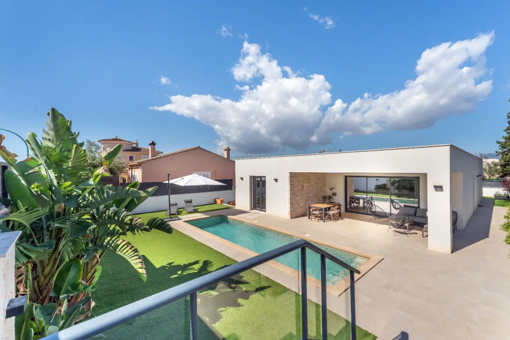 Villa 297 M² In Marratxí, Spain – Mediter Real Estate