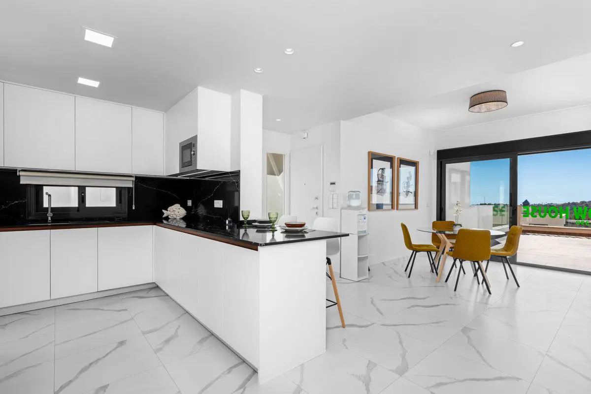 Villa Of 92 M² In San Miguel De Salinas, Spain