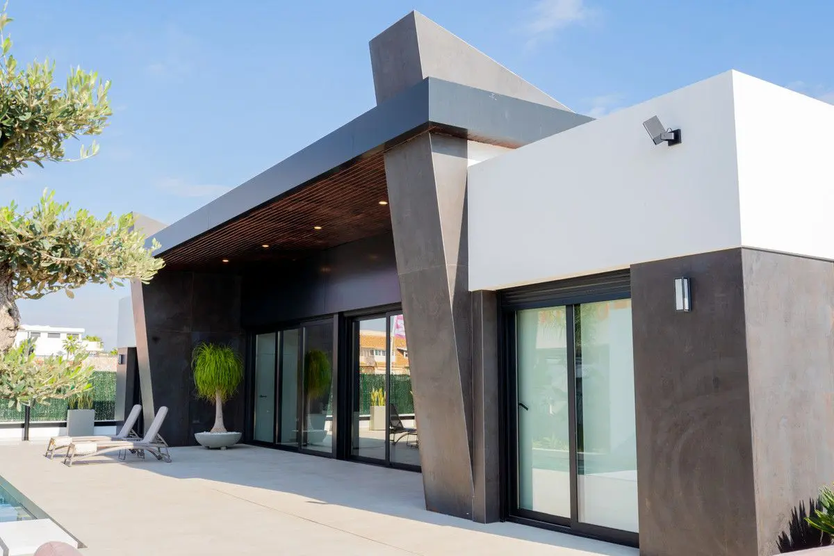Villa 290 M² In Rojales, Spain – Mediter Real Estate