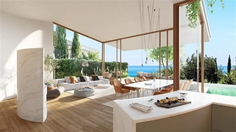 Villa 400 M² In Fuengirola, Spain – Mediter Real Estate