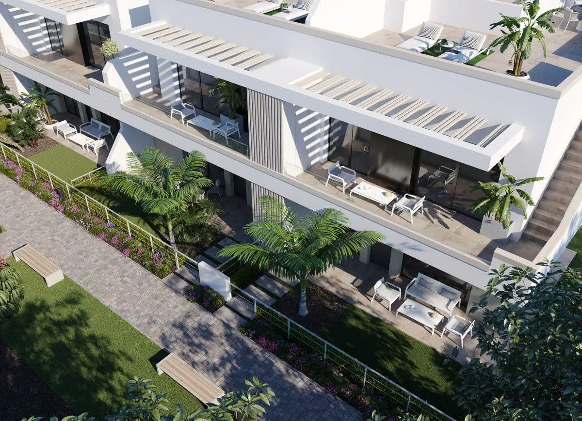 Villa Of 97 M² In Los Alcázares