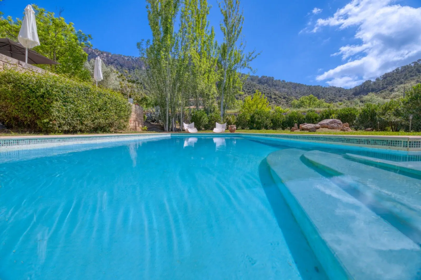 Villa 350 M² In Esporles, Spain – Mediter Real Estate