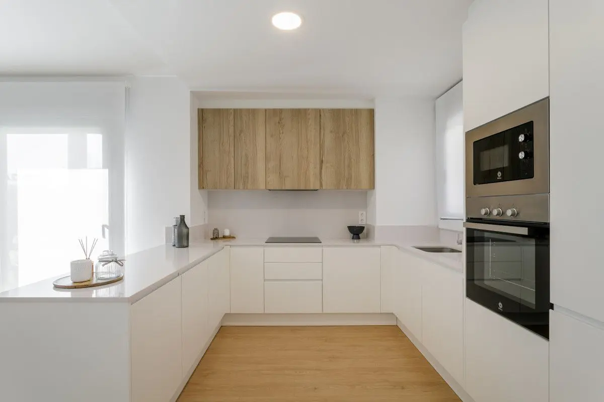 Apartment Of 66 M² In Torrevieja, Spain