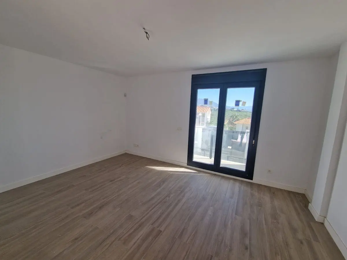 Villa 207 M² In Manilva, Spain – Mediter Real Estate