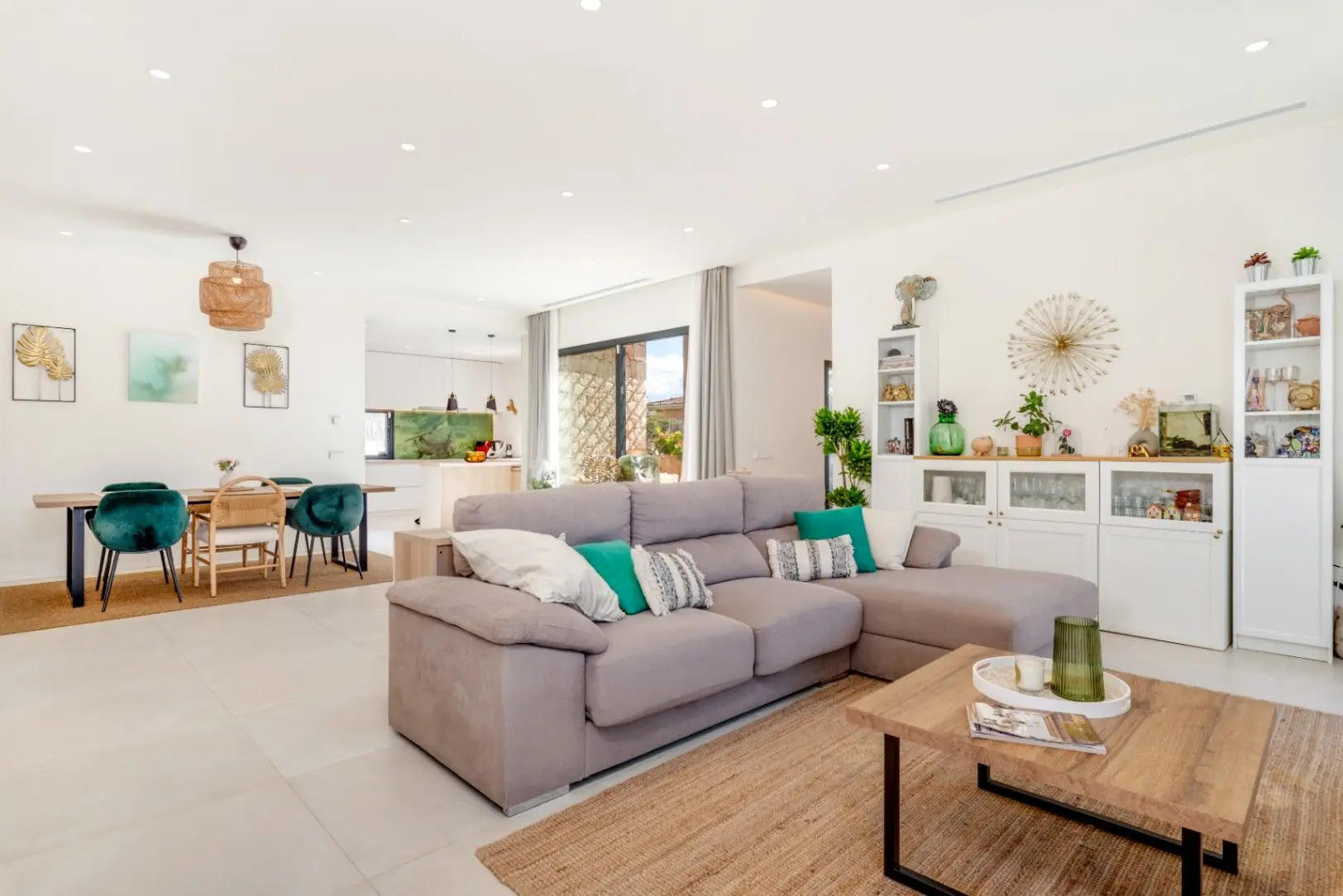 Villa 241 M² In Marratxí, Spain – Mediter Real Estate
