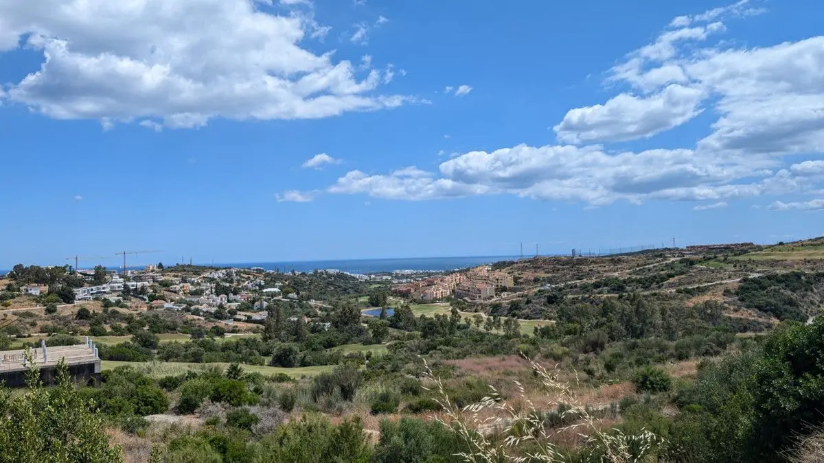 Apartment Of 115 M² In Estepona, Spain
