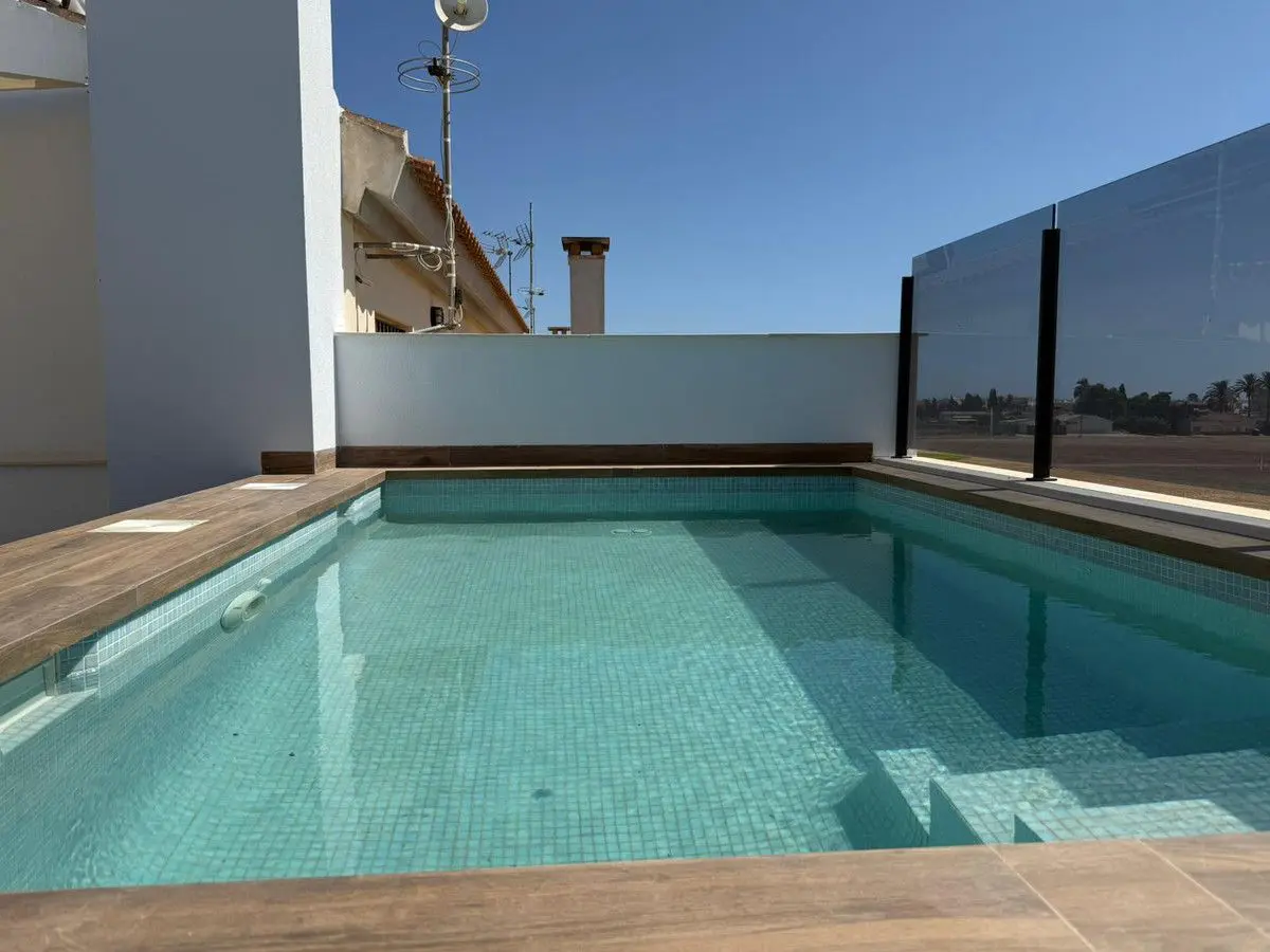 Villa Of 70 M² With Real Estate Services In San Pedro Del Pinatar, Spain