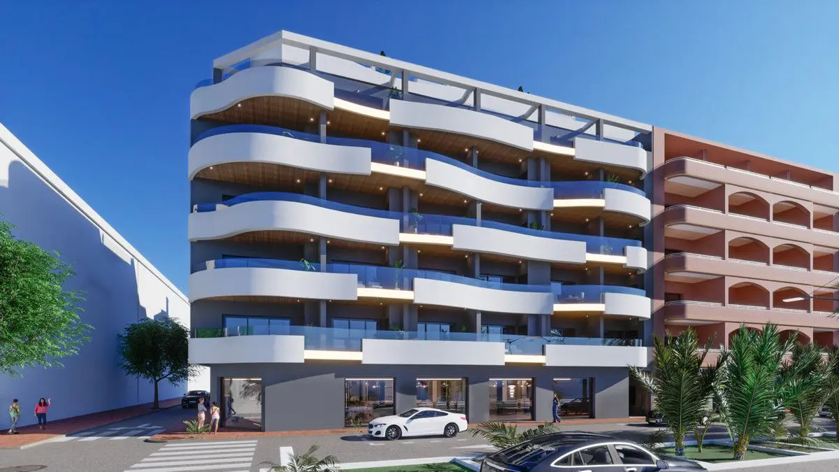 Apartment Of 85 M² In Torrevieja, Spain
