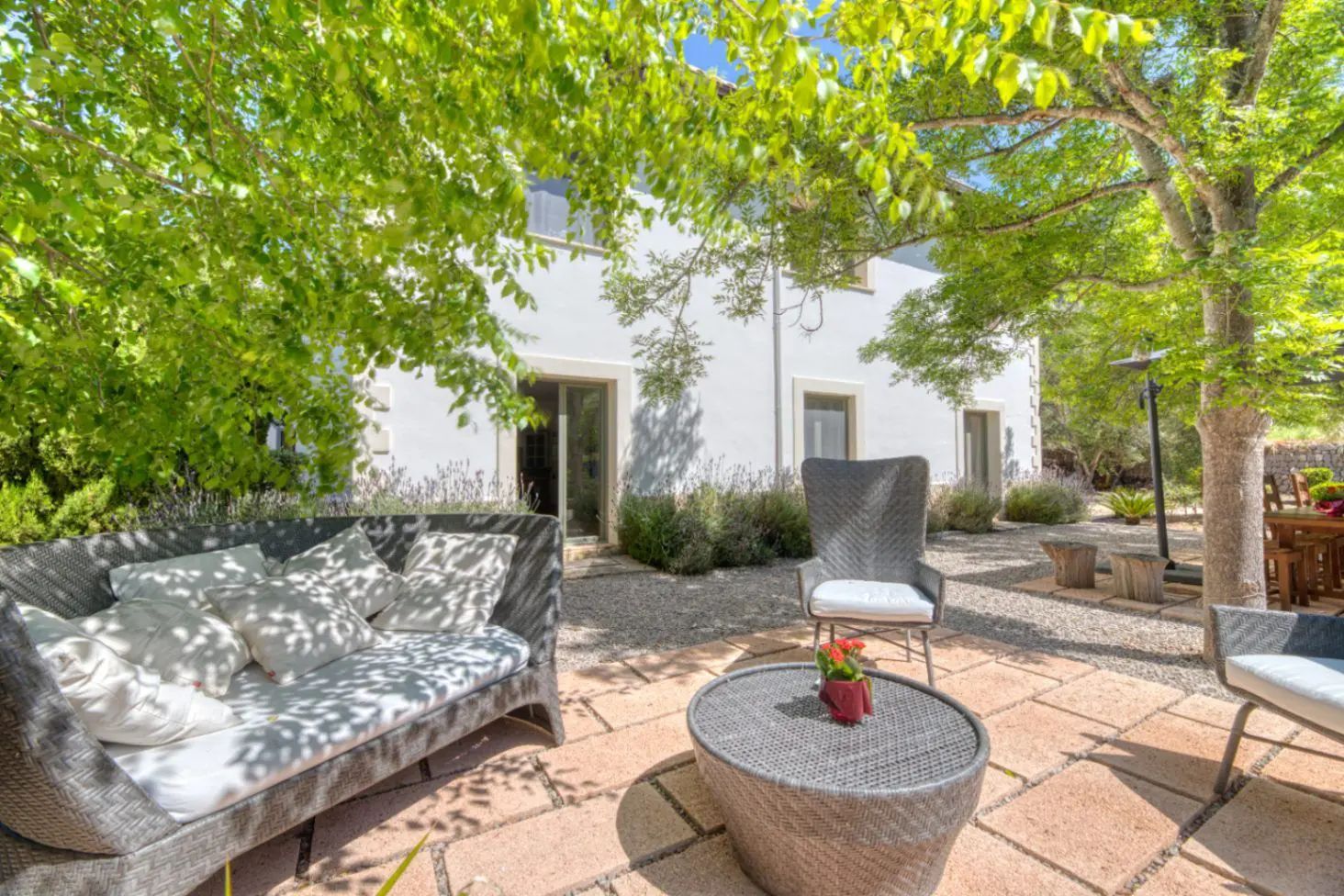 Villa 350 M² In Esporles, Spain – Mediter Real Estate