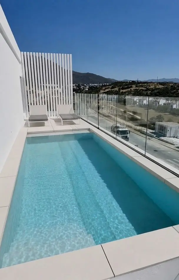 Villa Of 180 M² With [features] In Estepona, Spain