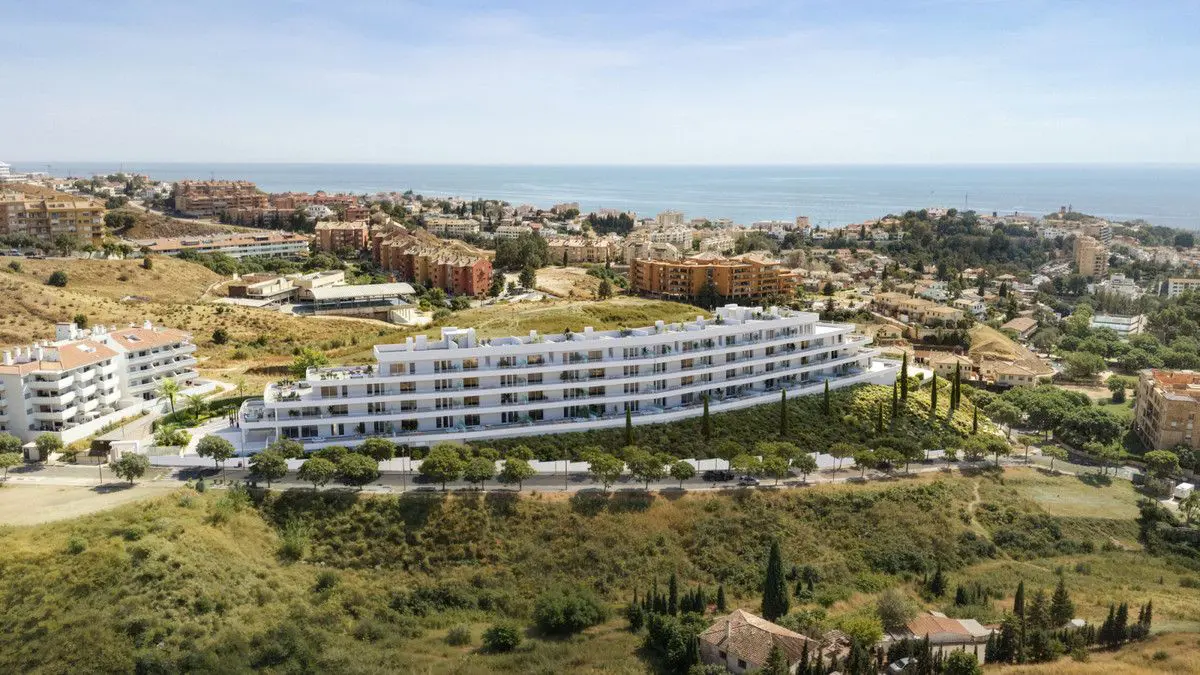 Apartment Of 160 M² With Sea View In Fuengirola, Spain