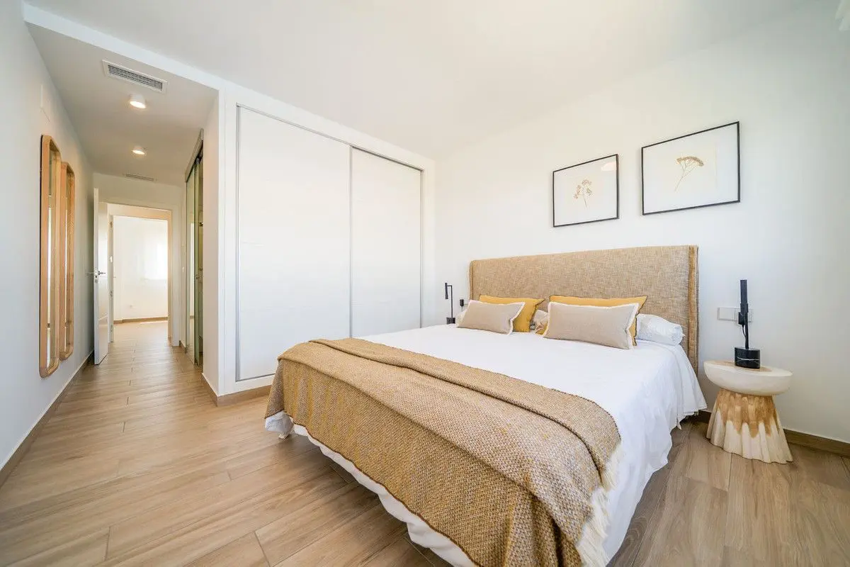 Apartment Of 82 M² With Mediter Real Estate In Orihuela, Spain
