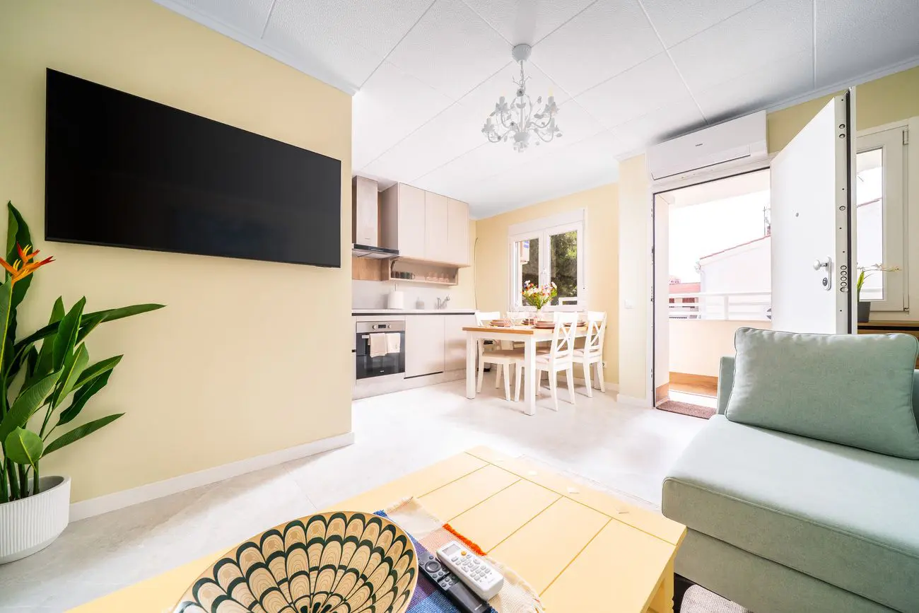Apartment Of 0 M² With Sea View In Torrevieja