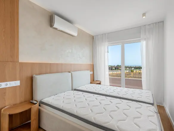 Apartment Of 70 M² In Torrevieja, Spain