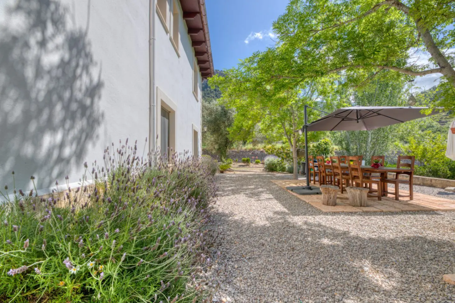 Villa 350 M² In Esporles, Spain – Mediter Real Estate