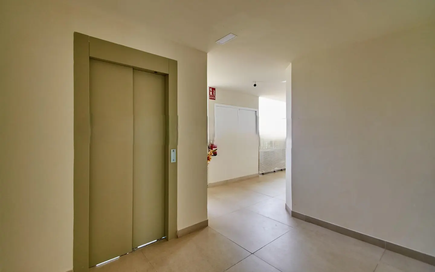 Apartment Of 97 M² In Finestrat, Spain