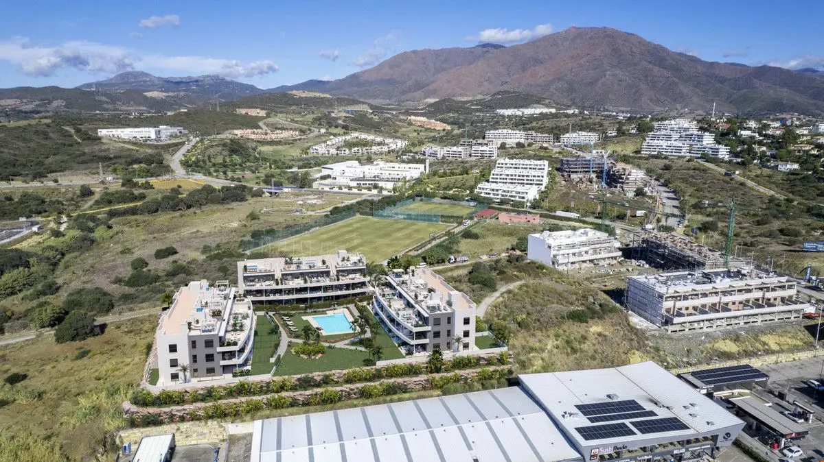Apartment Of 92 M² In Estepona, Spain