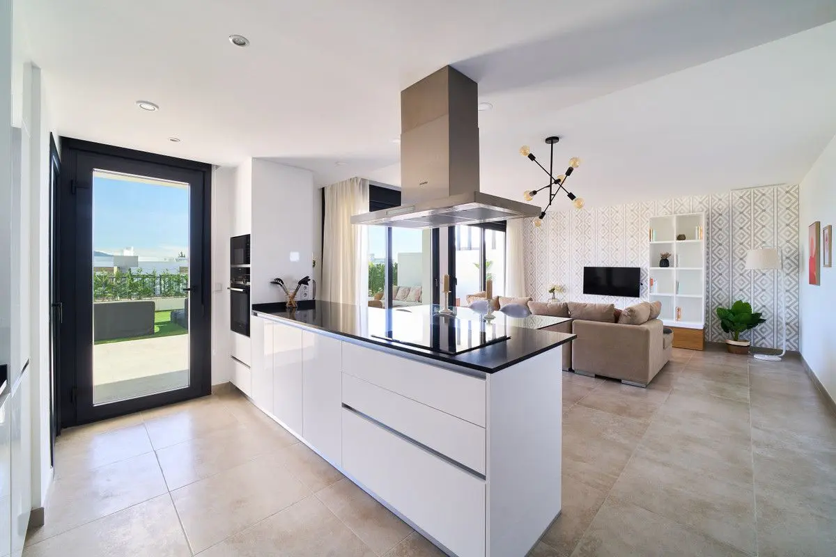 Apartment Of 121 M² In Estepona, Spain