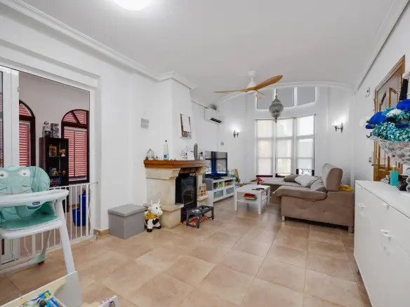 Villa Of 150 M² In San Fulgencio, Spain