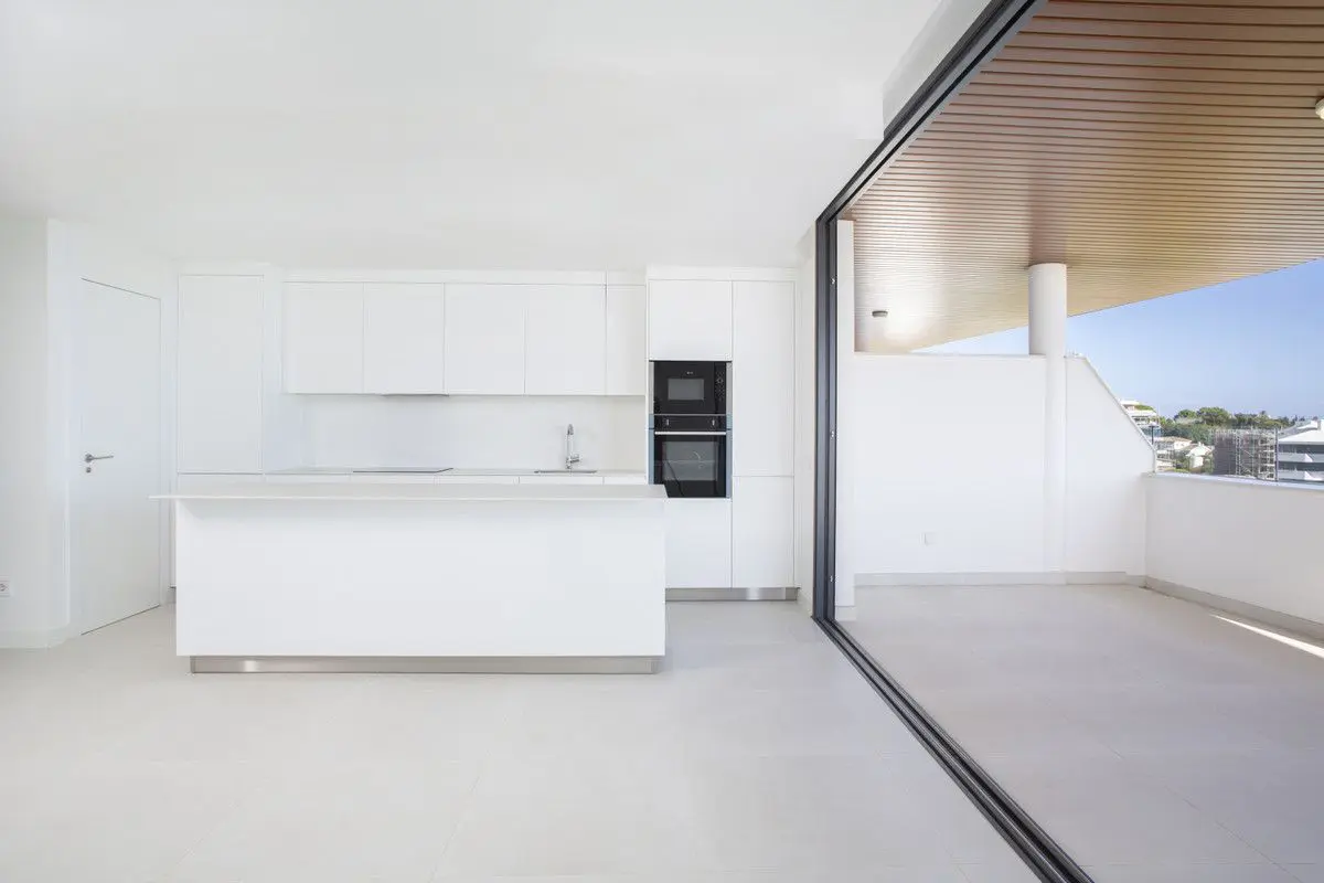 Apartment Of 84 M² With Sea View In Fuengirola, Spain