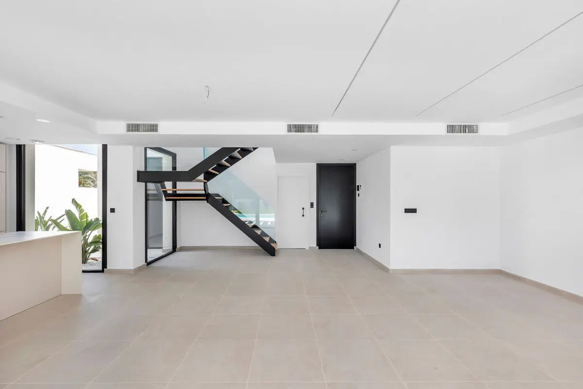 Villa Of 213 M² In Torrevieja, Spain