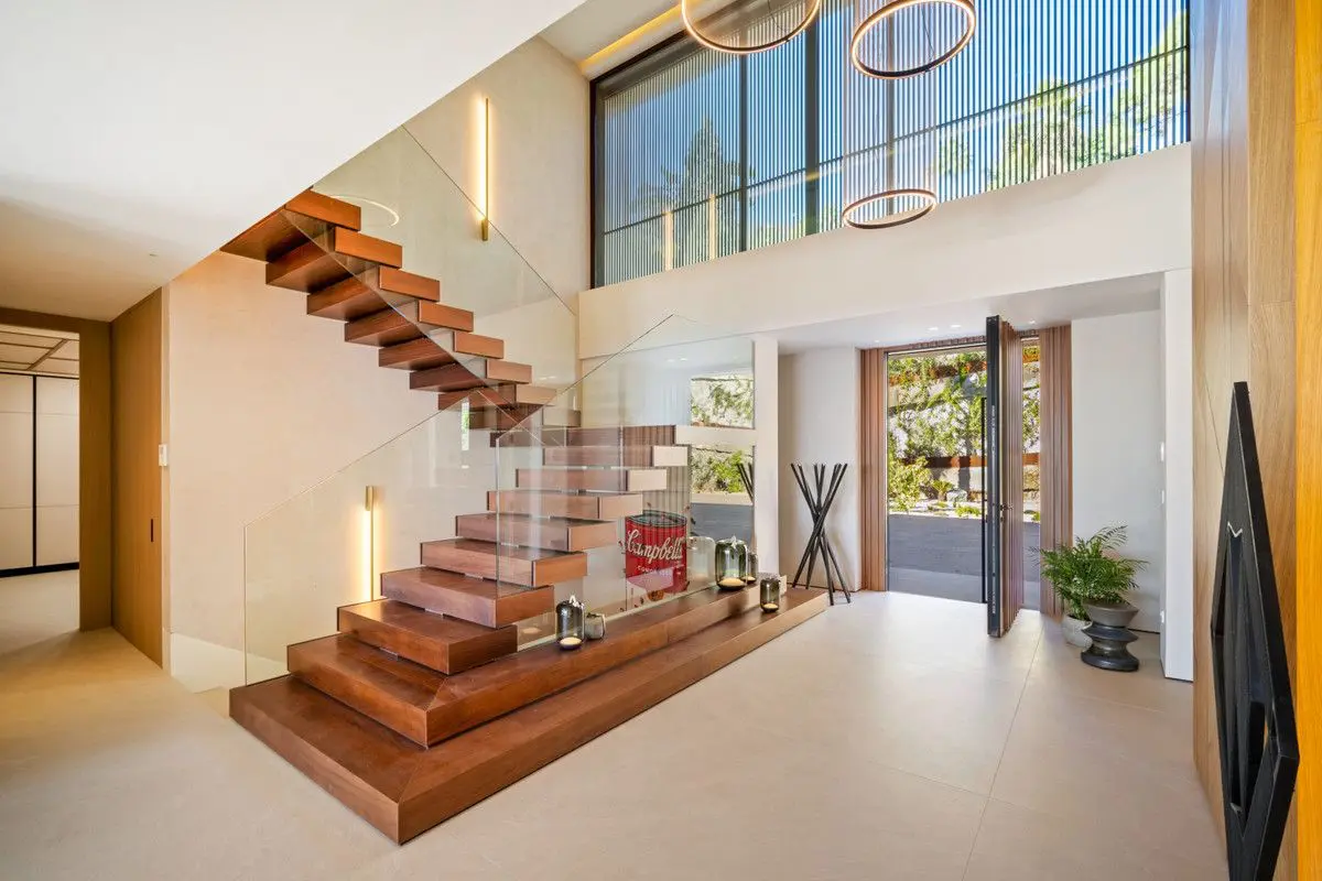 Villa 881 M² In Benahavis, Spain – Mediter Real Estate