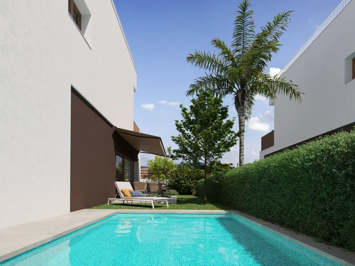 Villa 99 M² In La Marina, Spain – Mediter Real Estate