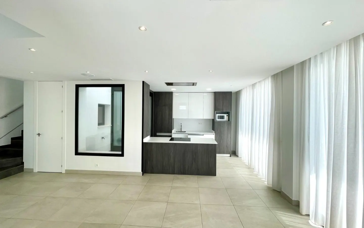 3-bedroom Villa In Benijofar, Spain (143 M²)