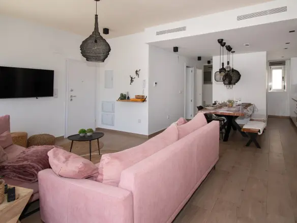 5-bedroom Villa In Orihuela Costa, Spain (190 M²)