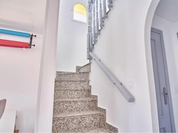 3-bedroom Villa In Los Montesinos, Spain (98 M²)