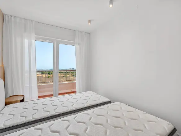 Apartment Of 70 M² In Torrevieja, Spain