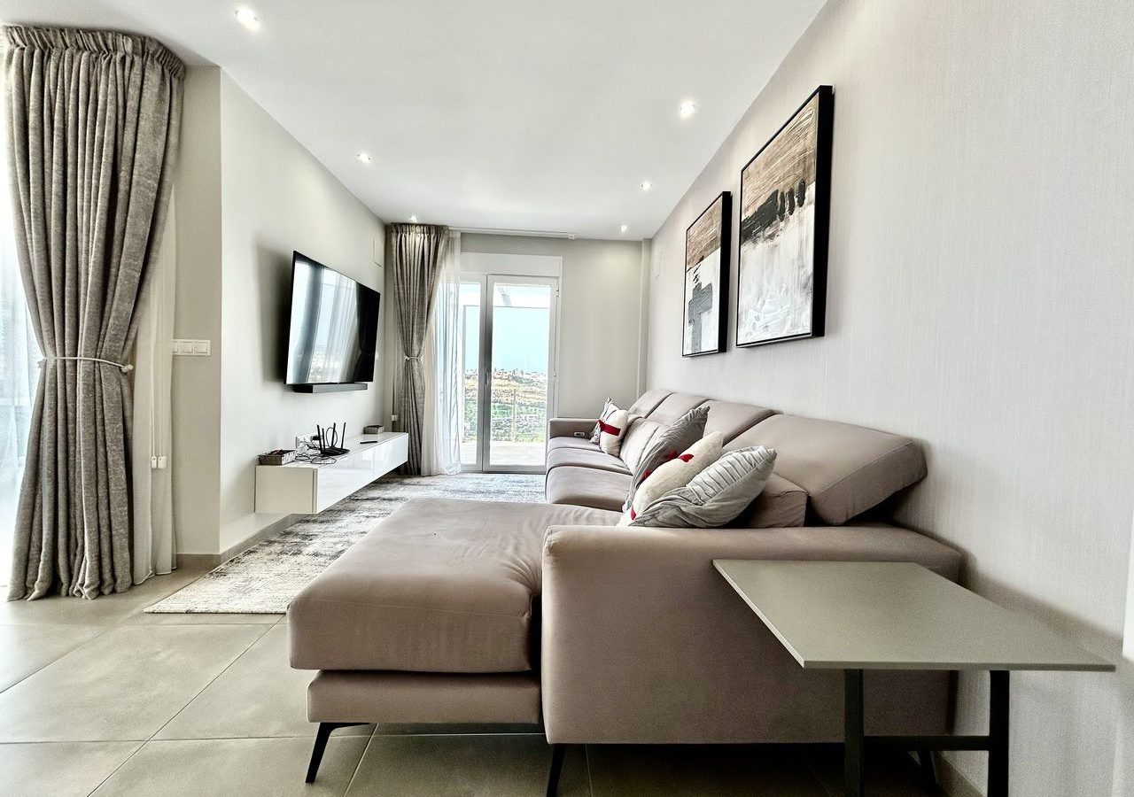 Villa Of 280 M² In Rojales, Spain