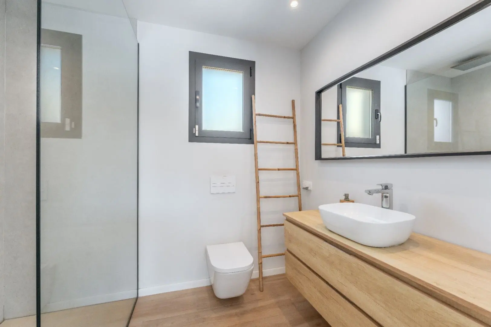 Villa 297 M² In Marratxí, Spain – Mediter Real Estate