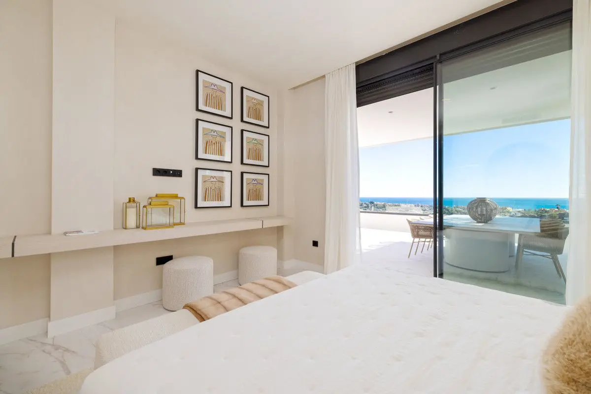 Apartment Of 234 M² In Estepona, Spain