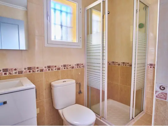 3-bedroom Villa In Los Montesinos, Spain (98 M²)