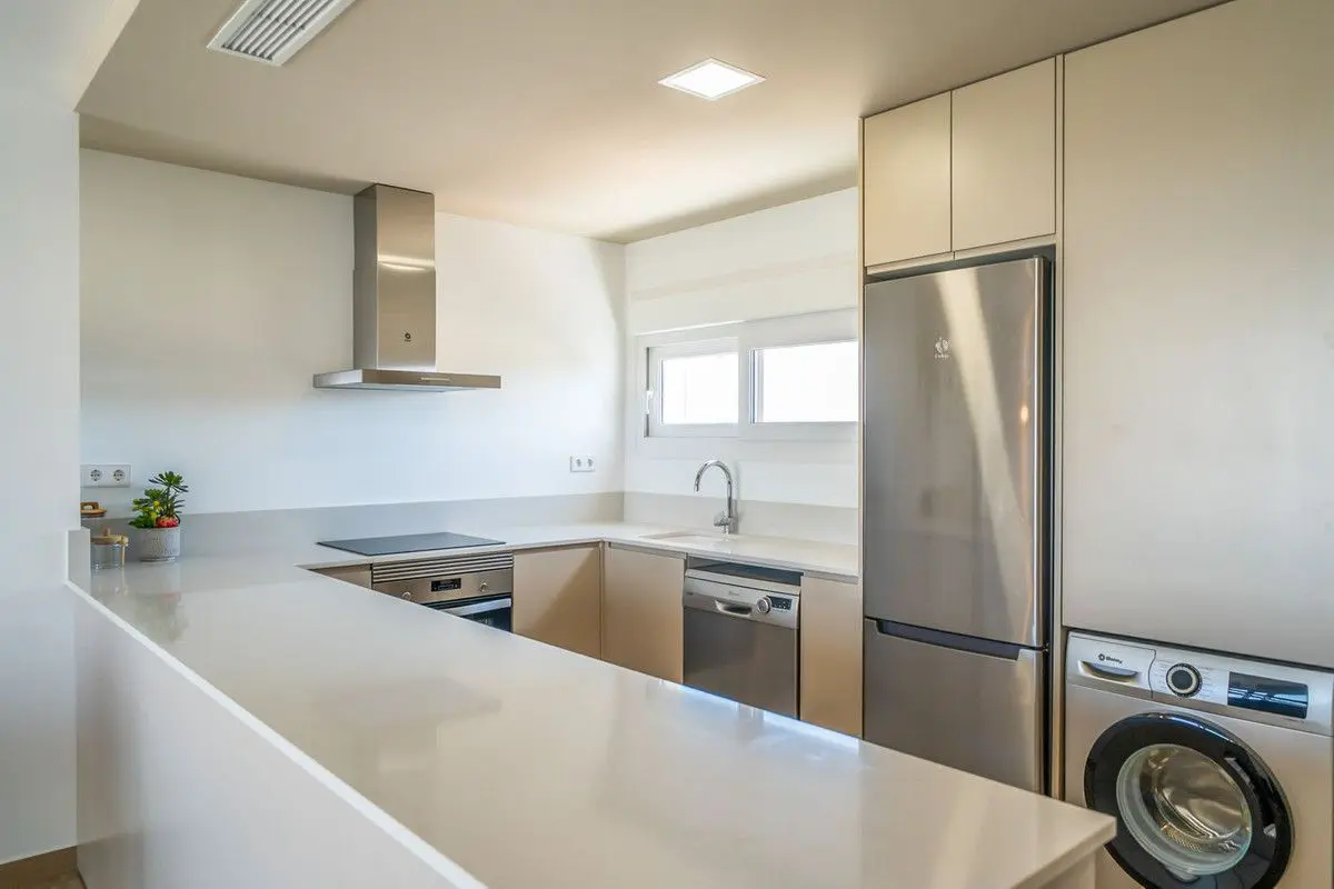 Apartment Of 82 M² With Mediter Real Estate In Orihuela, Spain