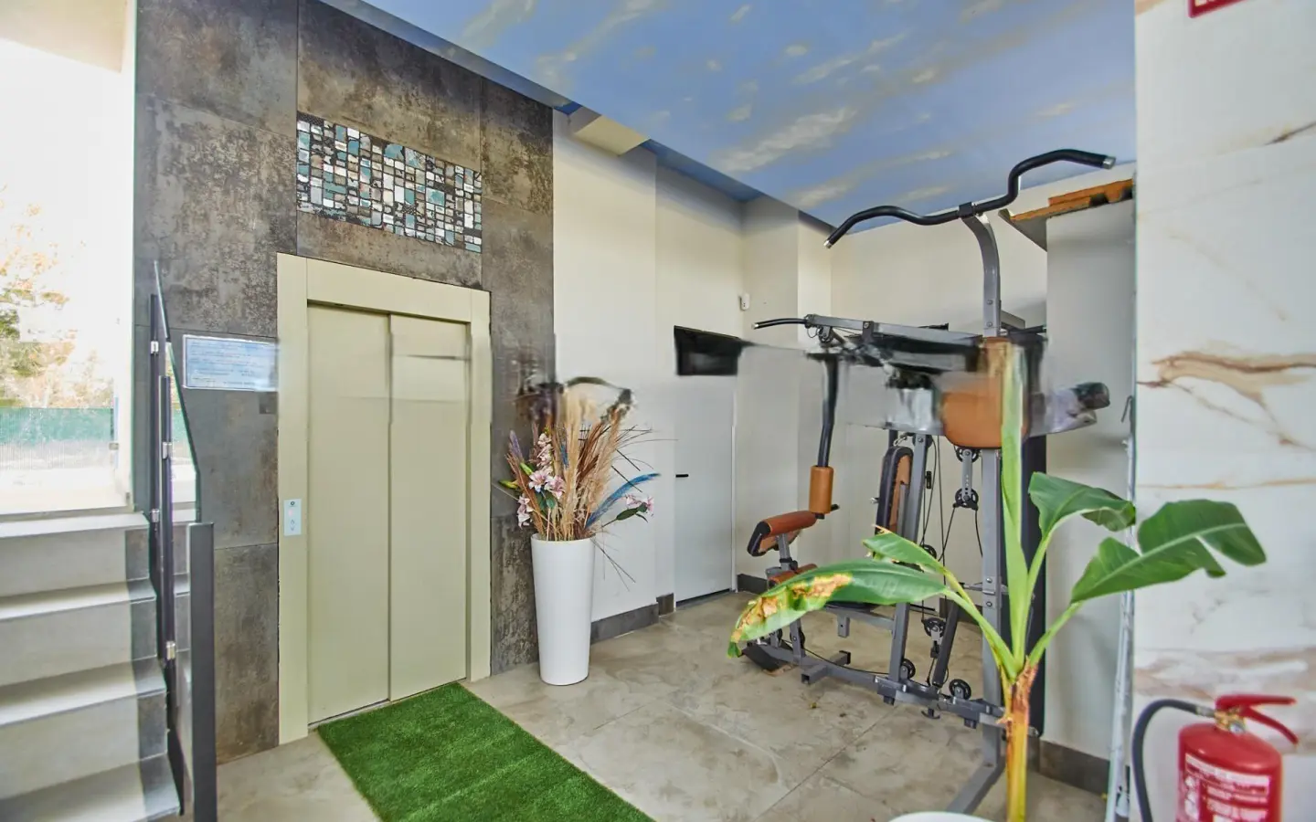 Apartment Of 97 M² In Finestrat, Spain