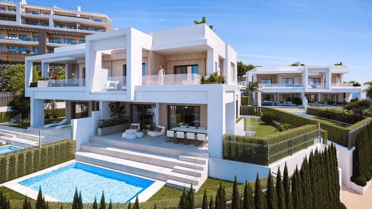Apartment Of 123 M² In Estepona, Spain