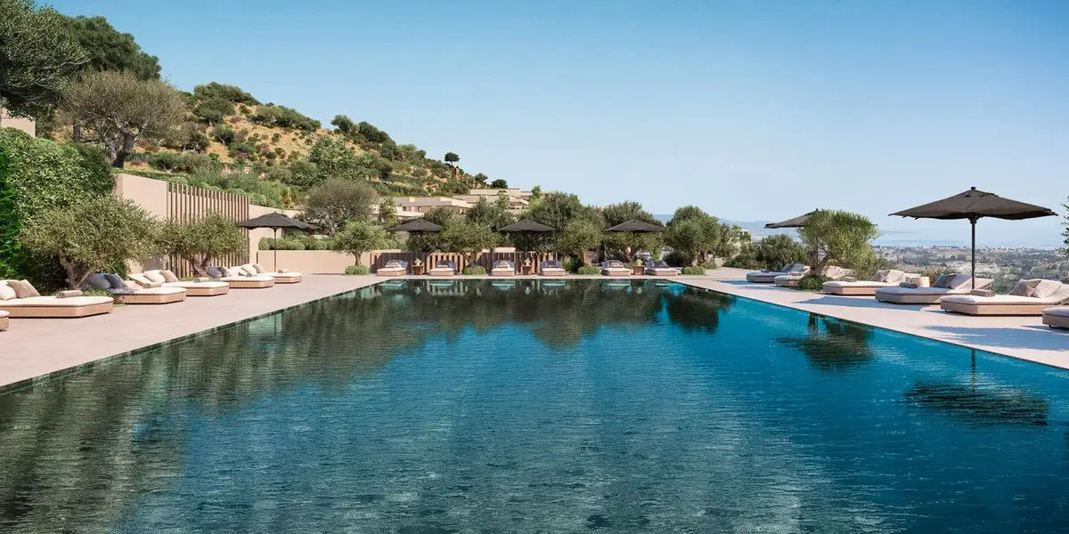 Apartment Of 266 M² With Sea Views In Benahavis