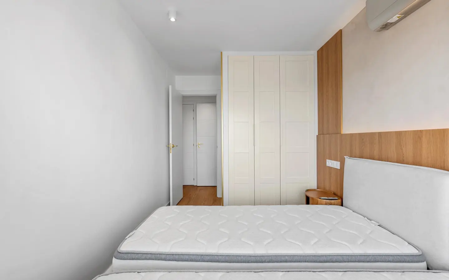 Apartment Of 70 M² In Torrevieja, Spain